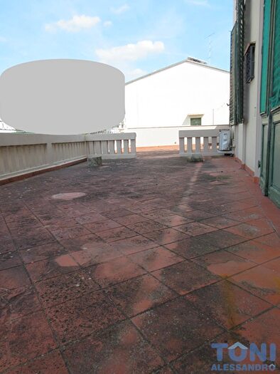 Appartamento con 7 locali in affitto in Empoli