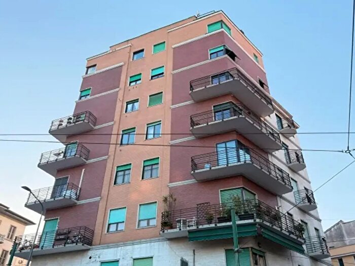 Appartamento trilocale in vendita in Via Luisa Sanfelice, Milano