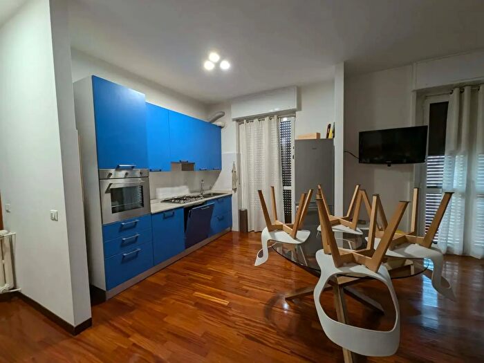 Appartamento monolocale in affitto in Viale Lucania, Milano