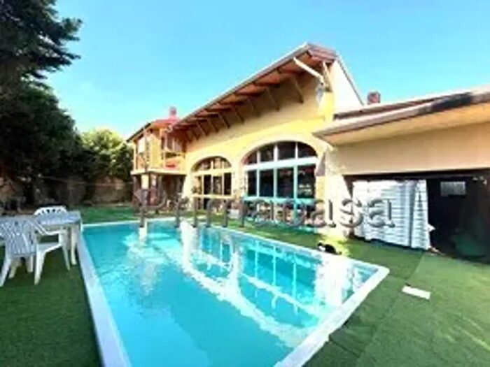 Casa con 7 locali in vendita in Corso della Vittoria, Legnago