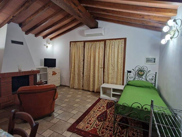 Appartamento monolocale in affitto in Via Giovanni XXIII, Centro, Fucecchio