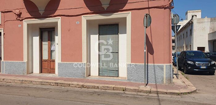 Casa quadrilocale in vendita in Via Antonio Vallone, Galatina