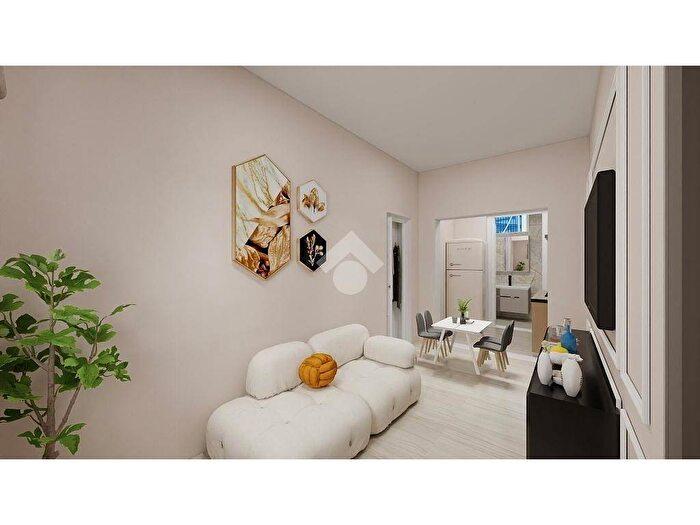 Appartamento monolocale in affitto in Salita salita capodimonte, San Carlo AllArena, Napoli