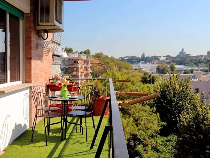 Appartamento monolocale in affitto in Viale di Valle Aurelia, Roma