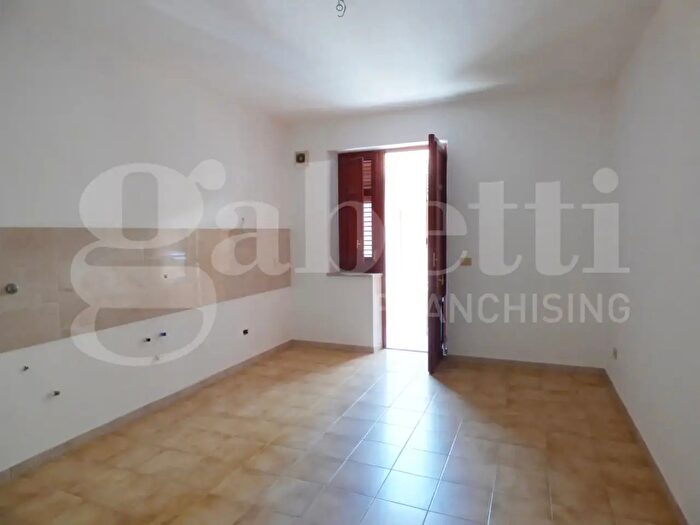 Appartamento trilocale in affitto in Via Fuxa, Bagheria