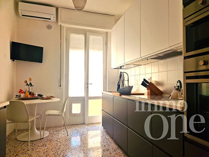 Appartamento con 5 locali in affitto in Via Fiume, Livorno