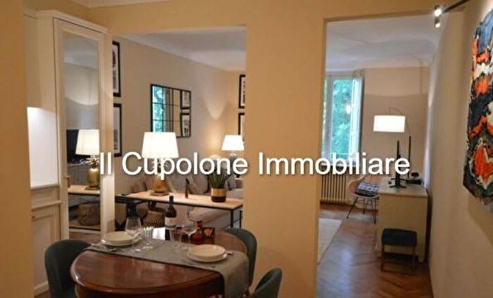 Appartamento trilocale in affitto in Lungarno della Zecca Vecchia, Santa Croce, Firenze