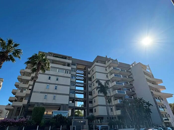 Appartamento trilocale in vendita in Via Giuseppe Capruzzi, Bari