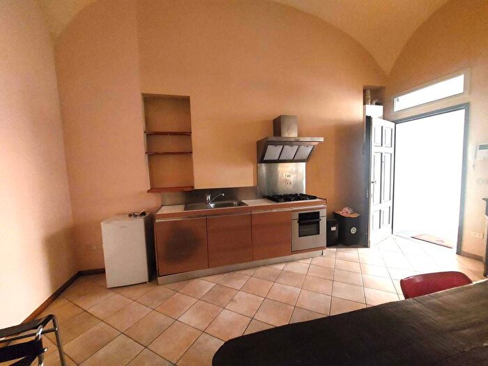 Appartamento bilocale in affitto in Strada Luglio, Centro Storico, Parma