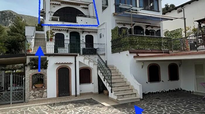 Appartamento con 5 locali in vendita in Caposecco Leone Sperlonga Centro Storico Mare, Sperlonga