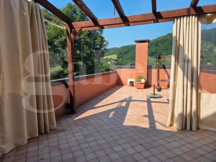 Appartamento trilocale in vendita in Via dei Colli, Monzuno