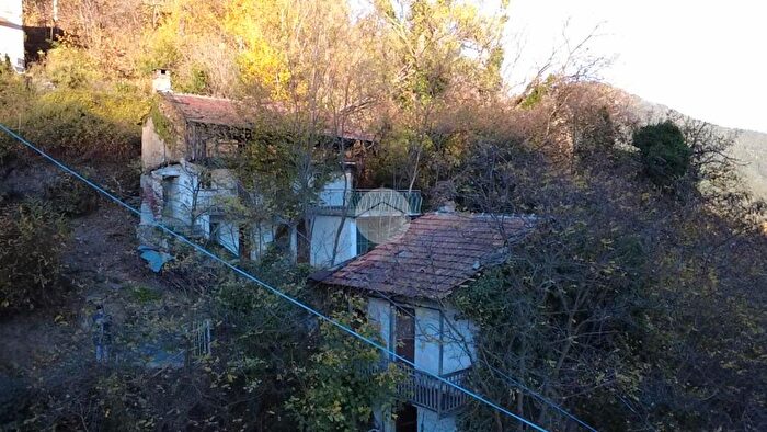 Casa con 8 locali in vendita in Borgata Bellacomba, Rubiana