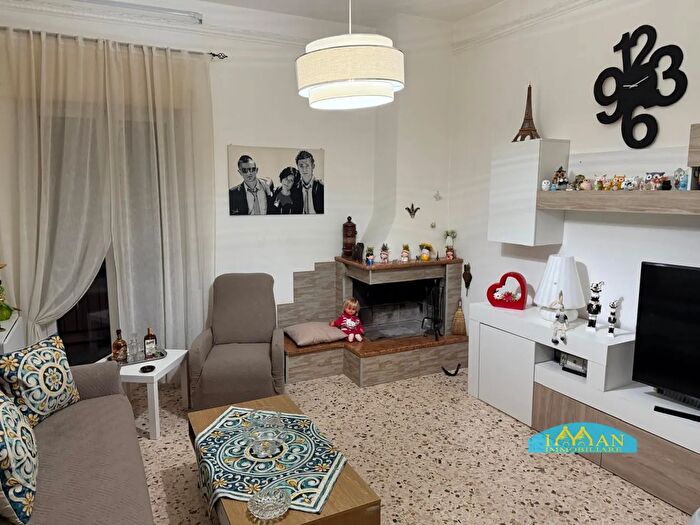 Appartamento trilocale in vendita in Via Amerigo Vespucci, Ceglie Messapica