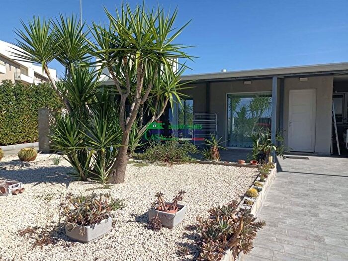Appartamento quadrilocale in affitto in San Luigi Archimede, Ragusa