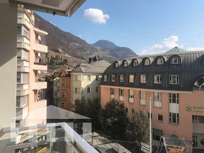 Appartamento quadrilocale in affitto in Via della Rena Bolzano BZ Italia, Centro, Bolzano