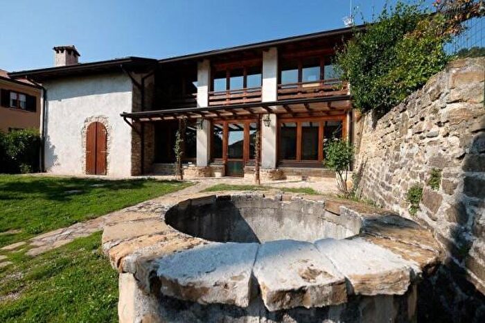 Appartamento trilocale in affitto in Via Ca Maitino, Sotto Il Monte Giovanni Xxiii