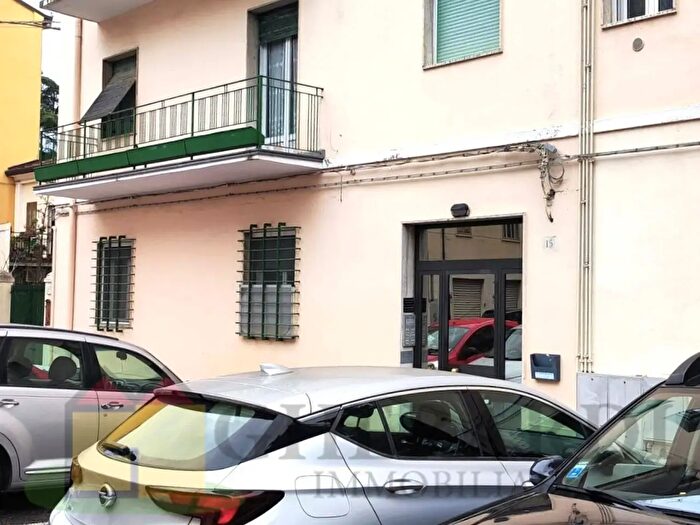 Appartamento quadrilocale in vendita in Via Lucrezia Borgia, Ferrara