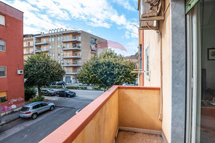Appartamento con 5 locali in vendita in Via Giuseppe Mazzini, Caltagirone