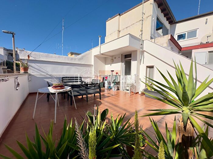 Casa bilocale in vendita in Via Borgini, Valenzano