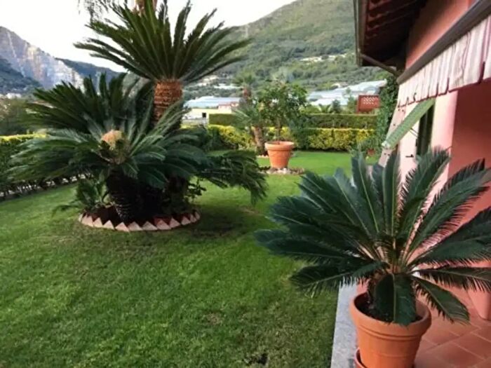 Casa con 6 locali in vendita in Via Edmondo De Amicis, Ventimiglia