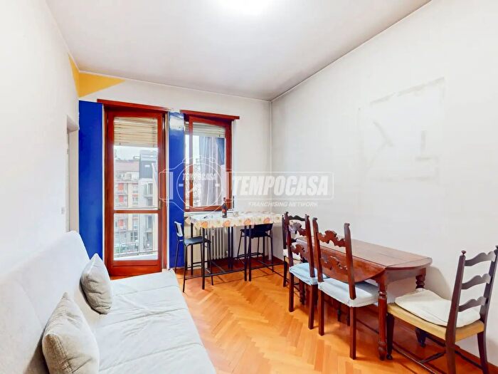 Appartamento bilocale in vendita in Via Antonio Canova, Torino