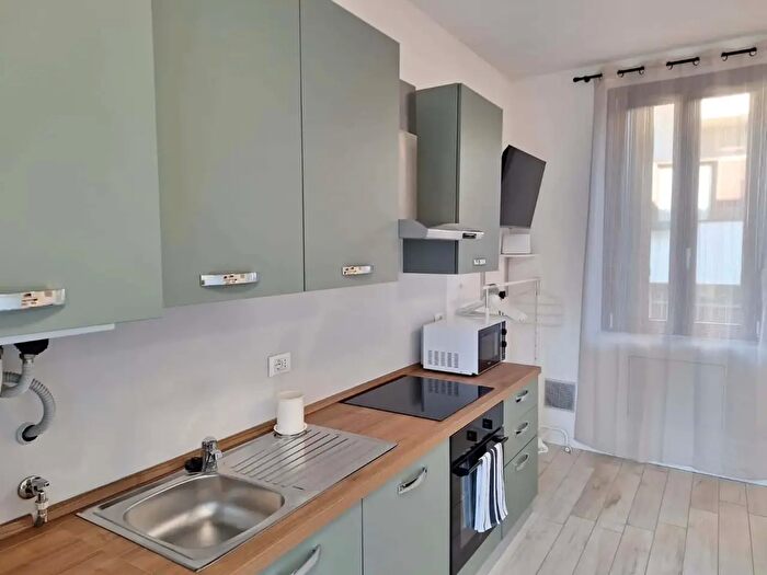 Appartamento monolocale in affitto in Via IV Novembre, Garbagnate Milanese