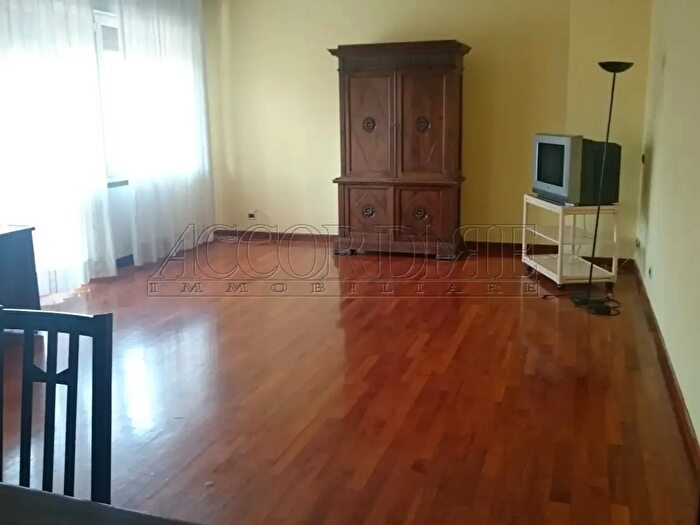 Appartamento con 7 locali in affitto in Via d'Alemagna, Padova