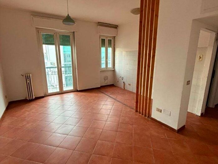 Appartamento bilocale in affitto in Via Luisa Battistotti Sassi, Argonne Corsica, Milano