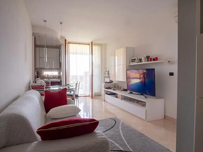 Appartamento bilocale in vendita in Via Roberto Ago d, Roma