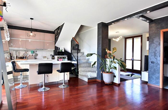 Appartamento bilocale in vendita in Via Giacomo Zanella, Truccazzano