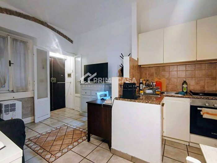 Appartamento bilocale in affitto in Via Savona, Solari, Milano