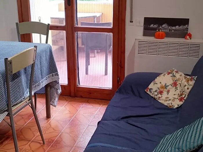Appartamento trilocale in affitto in Pisa