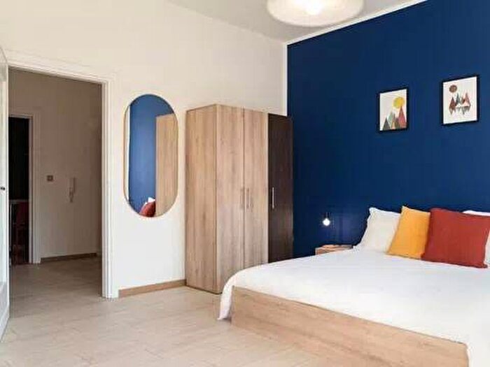 Appartamento trilocale in affitto in Via Zante, Quartiere Forlanini, Milano
