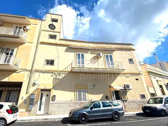 Appartamento con 5 locali in vendita in Via Galatone, Gallipoli