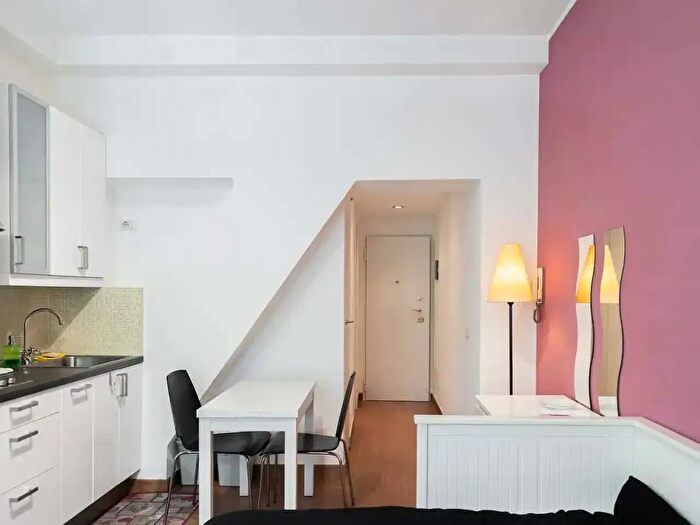Appartamento monolocale in affitto in Via Privata San Mansueto, Milano