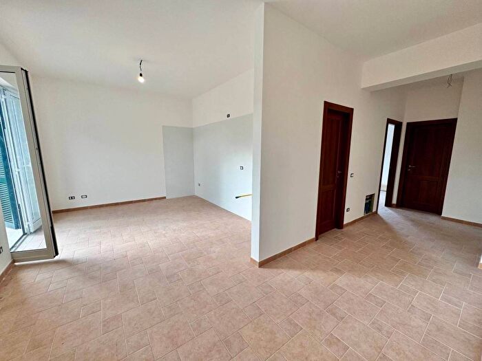 Appartamento trilocale in affitto in Via Emilia, Madonna Del Piano, Castro dei Volsci