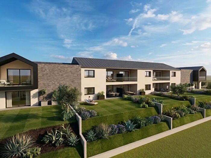 Appartamento trilocale in vendita in Via Gavarno Nn, Scanzorosciate