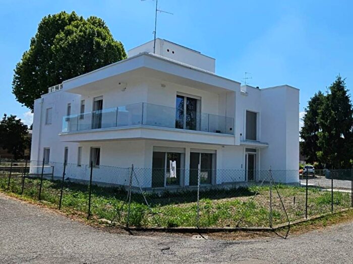 Appartamento quadrilocale in affitto in Zona Industriale Castelfranco, Valsamoggia