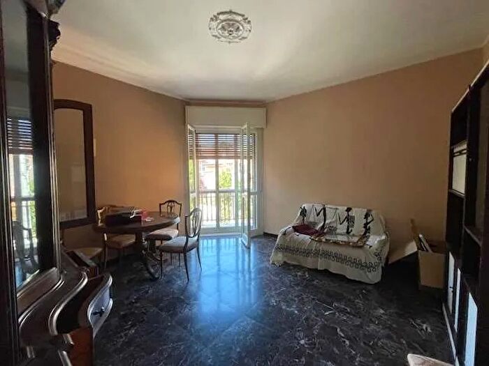 Appartamento con 5 locali in vendita in Reggio Emilia