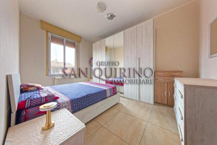 Appartamento trilocale in vendita in Via Ariosto, Guastalla