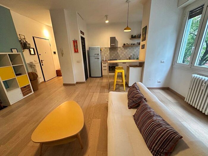 Appartamento bilocale in affitto in Via Cadore, Cadore, Milano