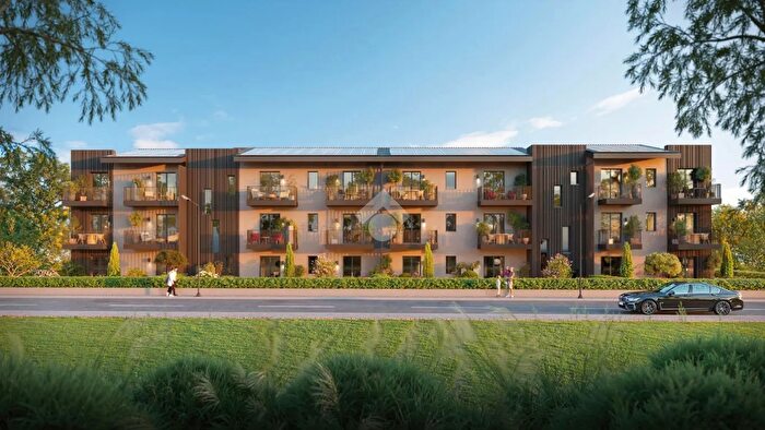 Appartamento quadrilocale in vendita in Via Grezze, Desenzano Del Garda