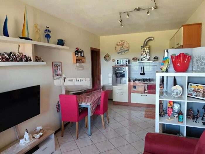 Appartamento trilocale in vendita in Santa Maria A Monte