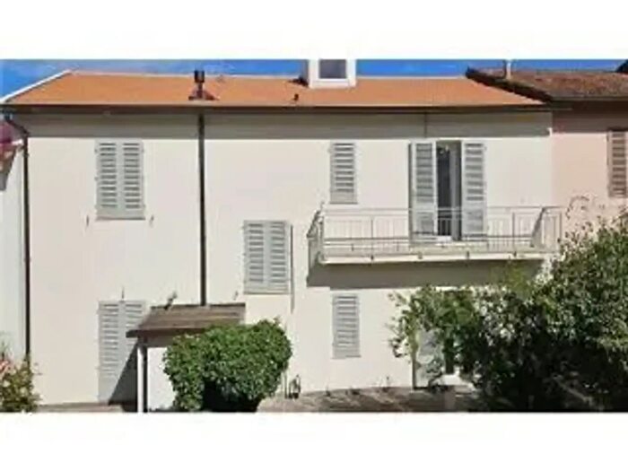 Casa con 6 locali in vendita in N, Empoli