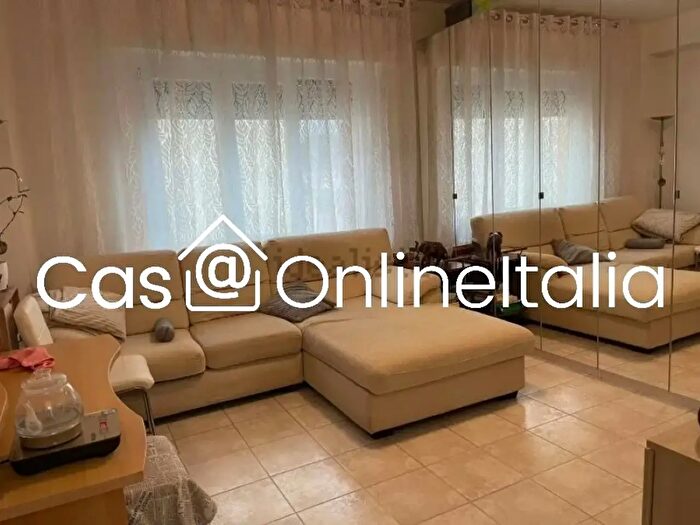 Appartamento quadrilocale in vendita in Via Campo di Marte, Perugia