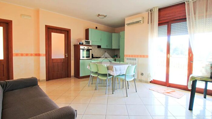 Appartamento trilocale in vendita in Contrada Stazione, San Salvo