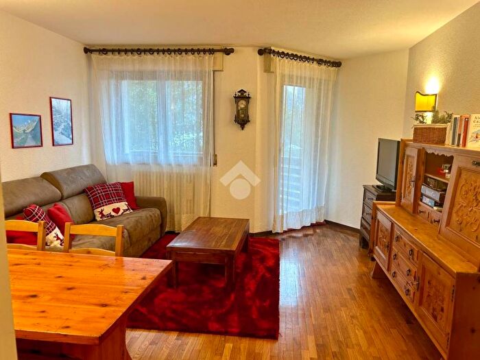 Appartamento trilocale in affitto in Via Nino Bixio, Centro, Ponte di Legno