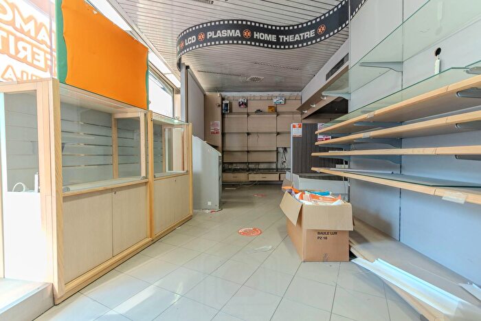 Appartamento con 5 locali in vendita in Via Buonarroti, Lissone