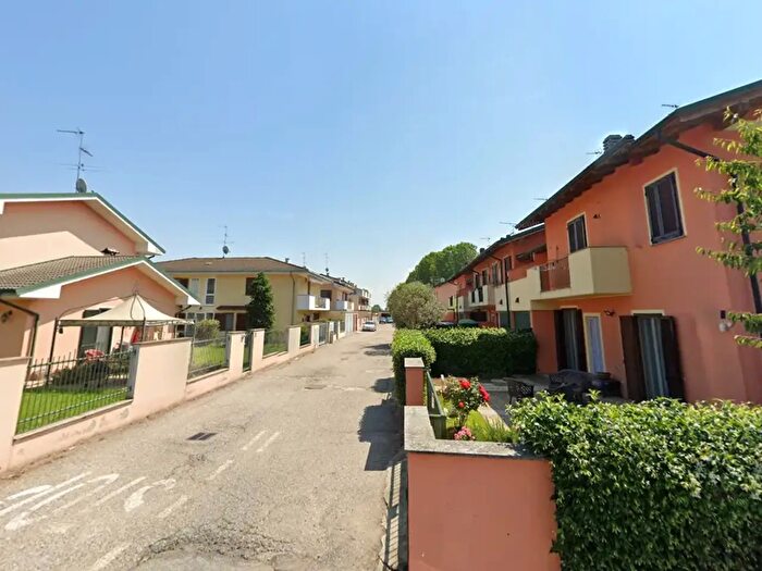 Appartamento bilocale in affitto in Via Dante, Tromello