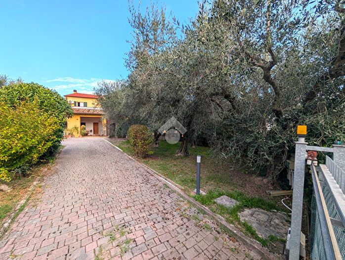 Casa con 5 locali in vendita in Via Moreta, Coriano